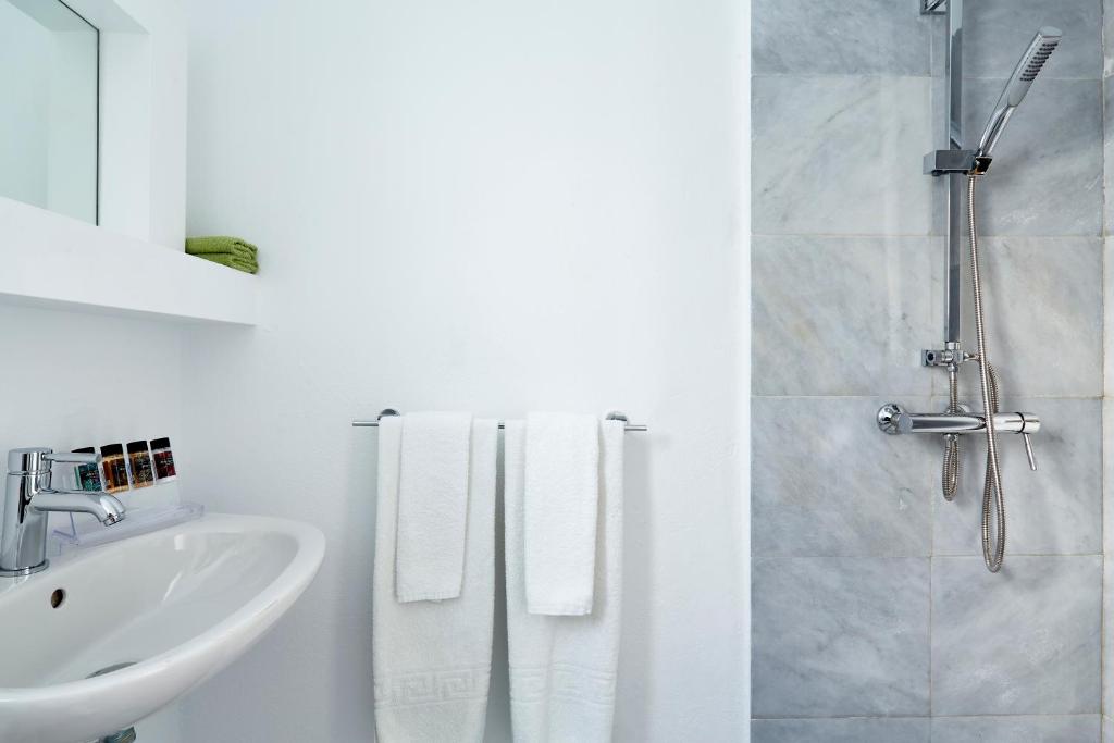 Mykonos Town Suites - 9