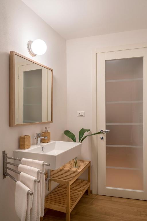 Zip b&b . design in Florence - 19