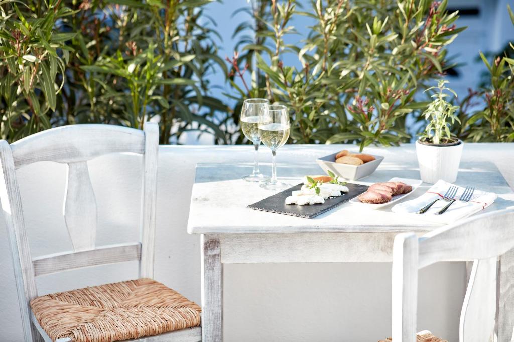 Mykonos Town Suites - 14