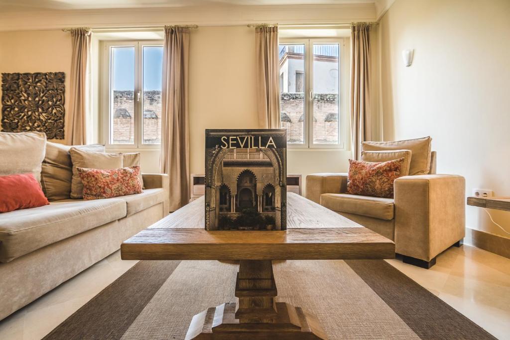 Puerta Principe Luxury Apartments - 13