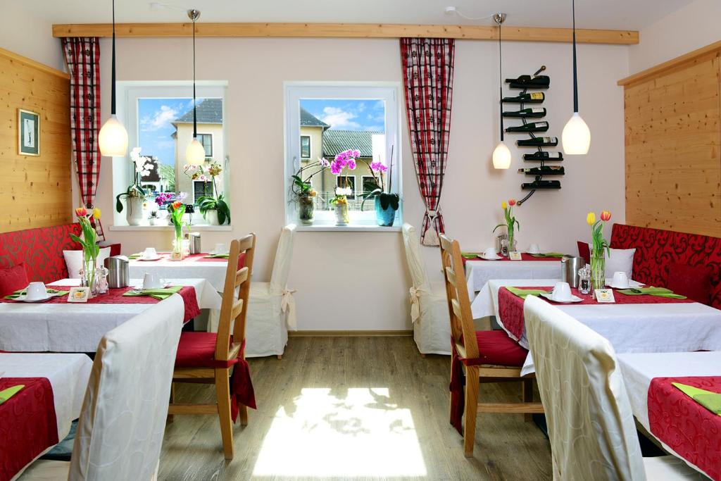 Posezení v ubytování Hotel Garni Weinquadrat