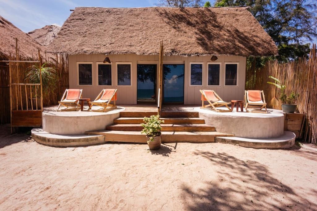 Mumsa Beach Resort & Restaurant - Exclusieve Bungalow - Aan Het Strand