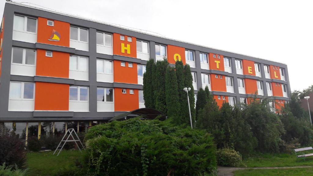 Budova, kde se hostel nachází