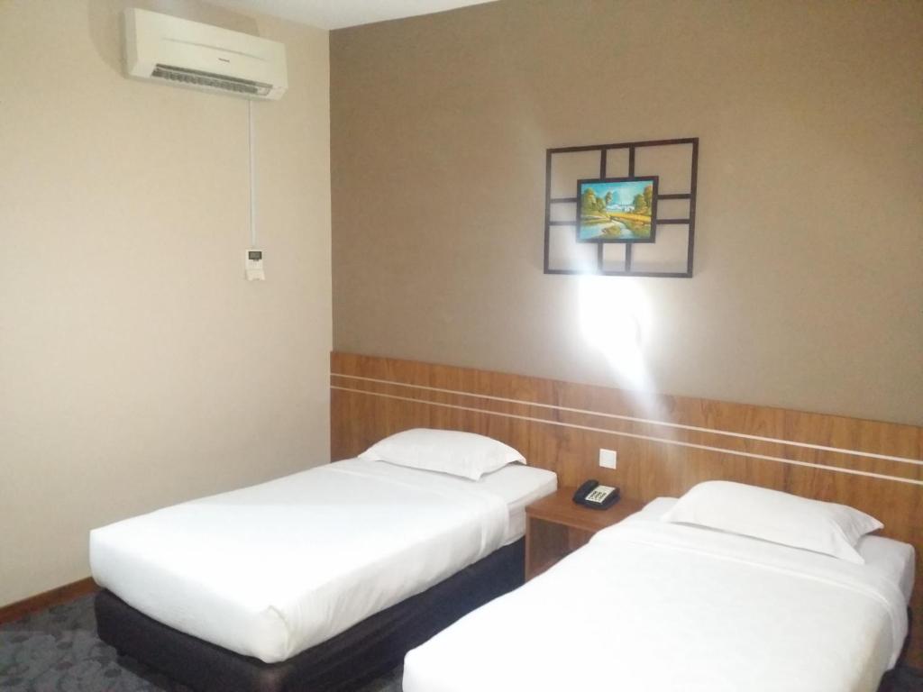 De Baron Resort - Standard Double Or Twin Room