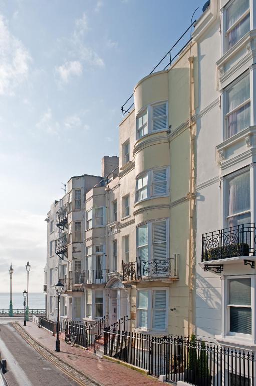 Hamptons Brighton, Brighton & Hove (updated prices 2024)