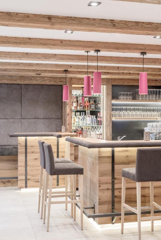 Lounge nebo bar v ubytování Hotel Mondin