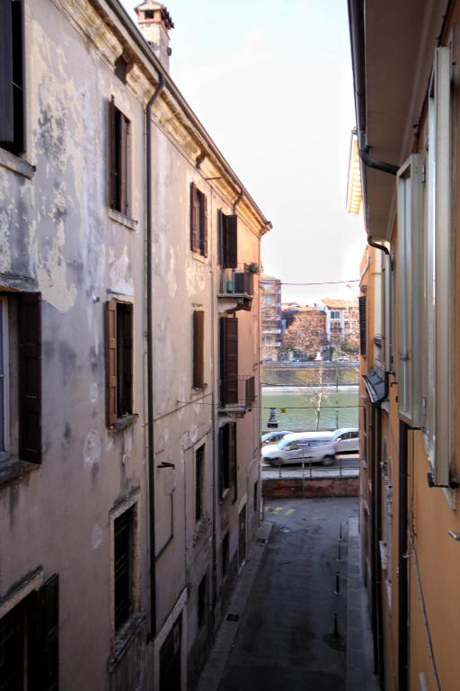 Budynek, w którym mieści się apartament