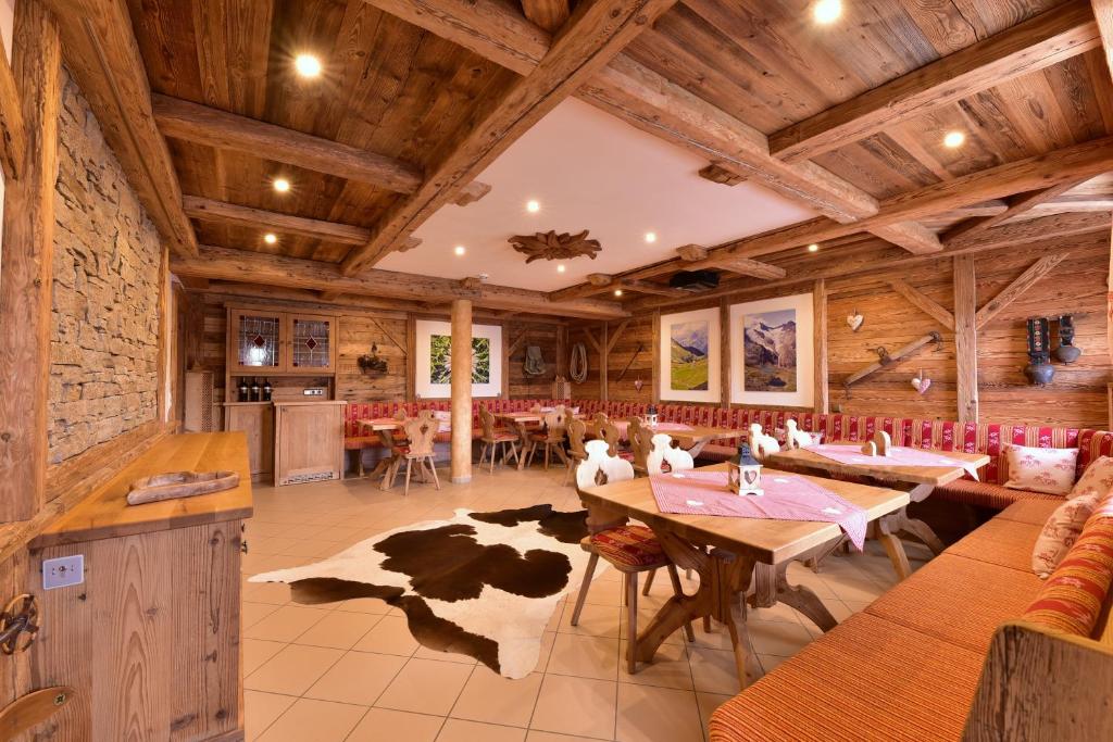 Restaurace v ubytování Hotel Wender