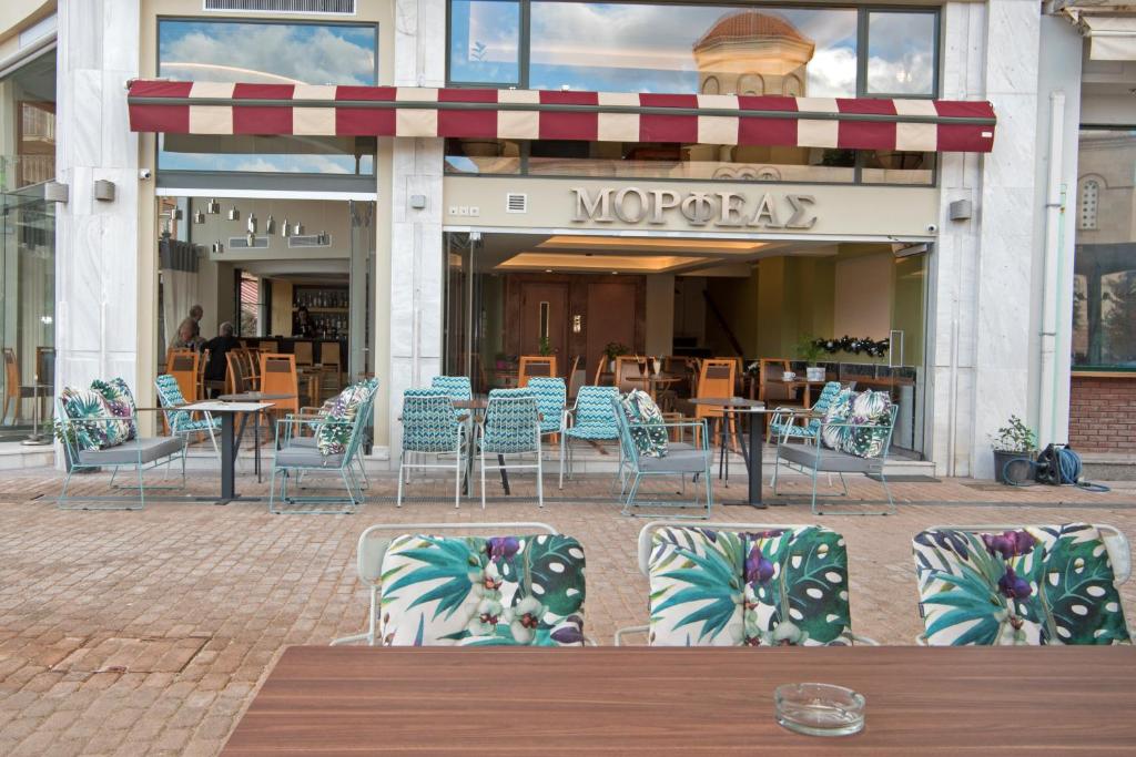 Restaurace v ubytování Morfeas Hotel