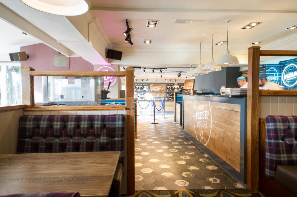 The Town House by Innkeeper's Collection - Resim 19