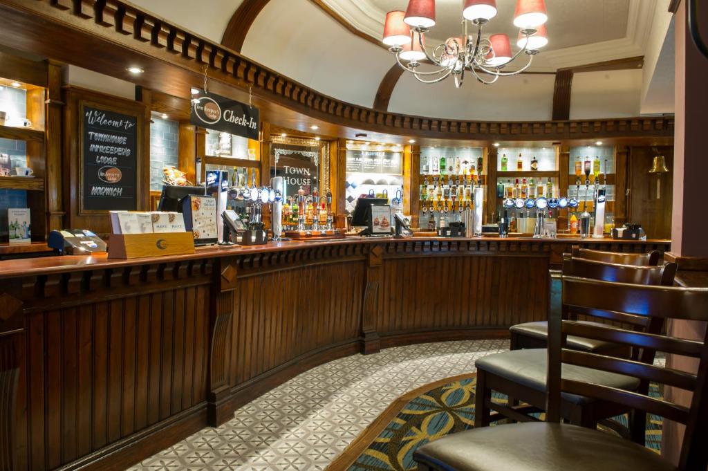 The Town House by Innkeeper's Collection - Resim 17