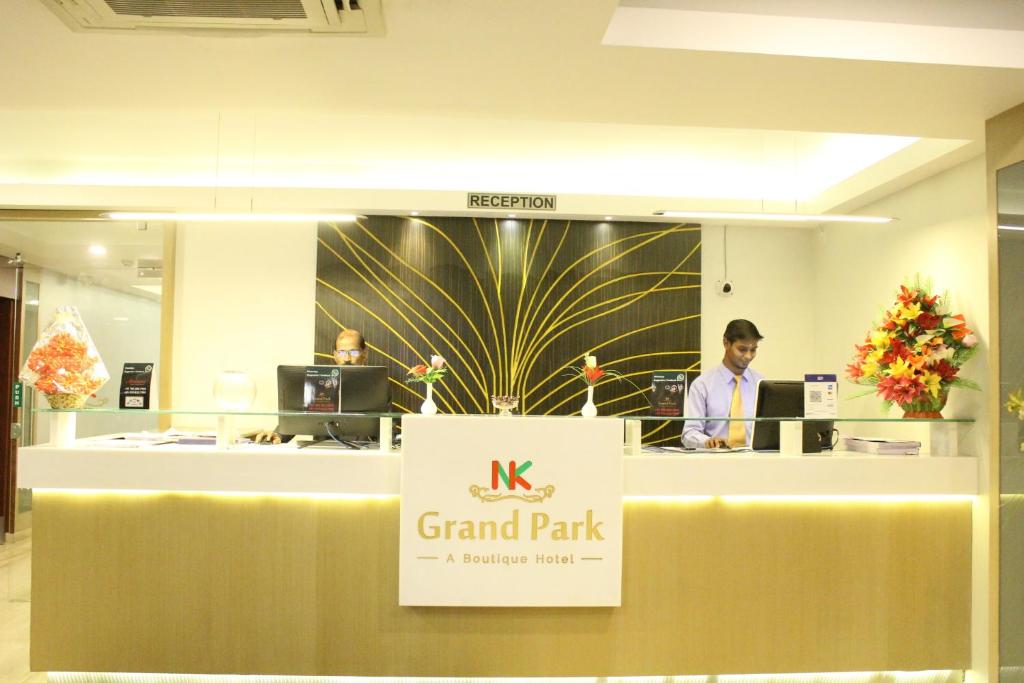 Hotel Nk Grand Park Airport Hotel, Chennai, India - Booking.com