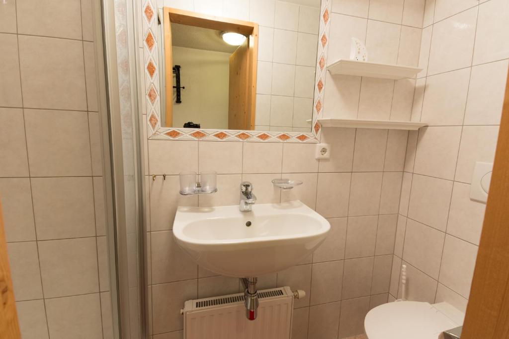 Koupelna v ubytování Haus Dorfschmied