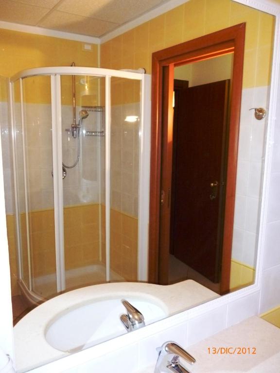 Koupelna v ubytování Hotel Marinella