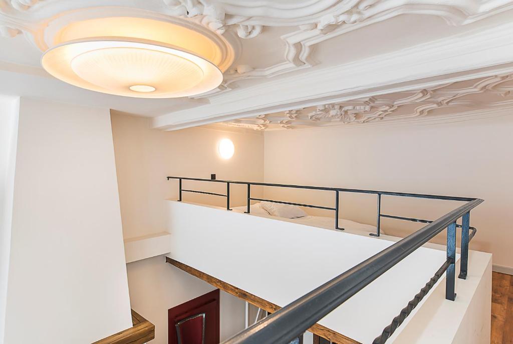 Postel nebo postele na pokoji v ubytování Hotel Agora Brussels Grand Place