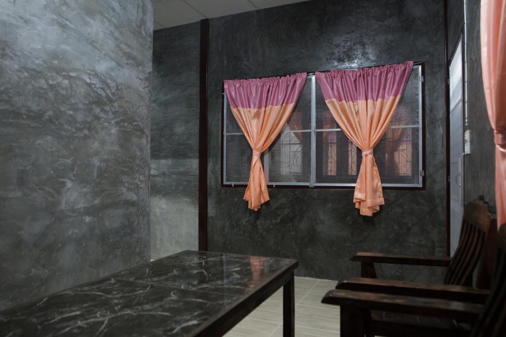 Fotografie z fotogalerie ubytování ฺBaan Tonglong Homestay v destinaci Hang Dong