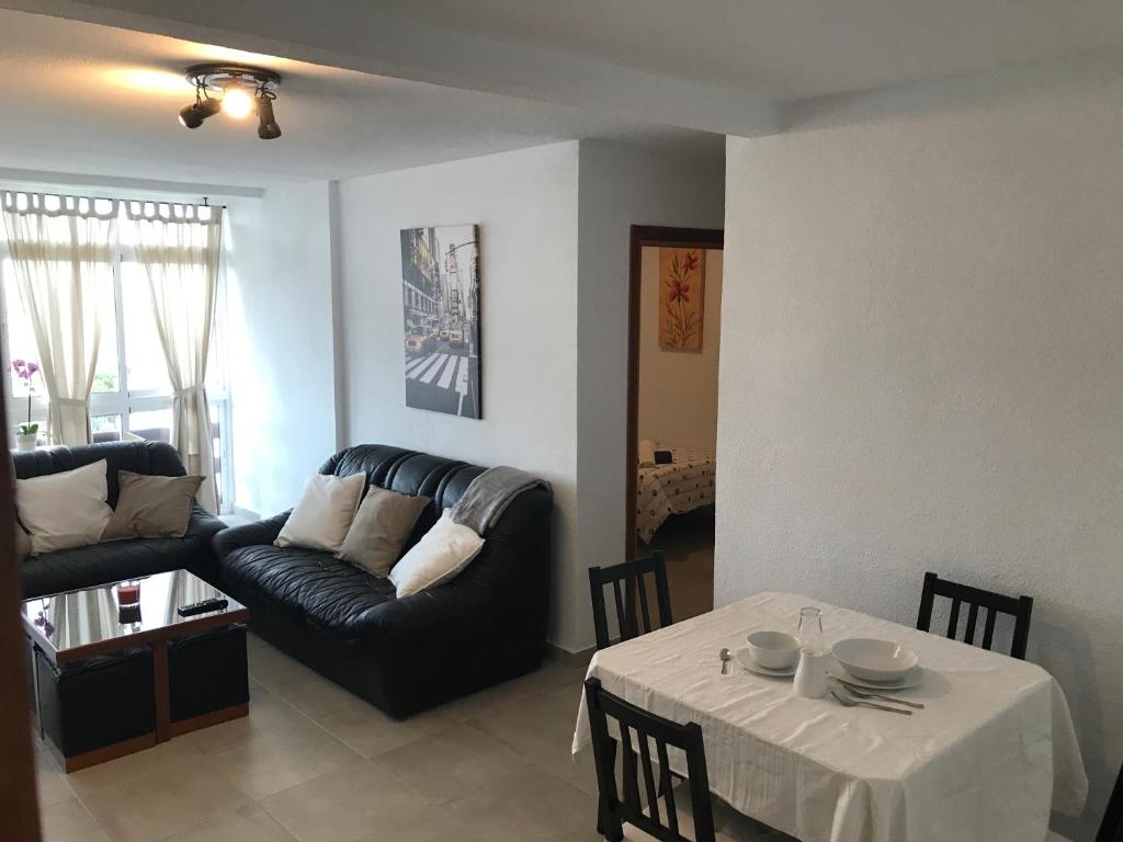 Posedenie v ubytovaní Apartamento Eucalipto