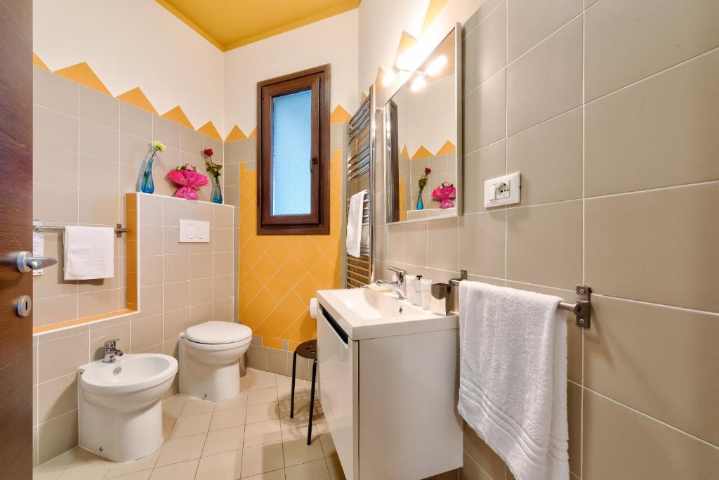 Łazienka w obiekcie AppartaHotel