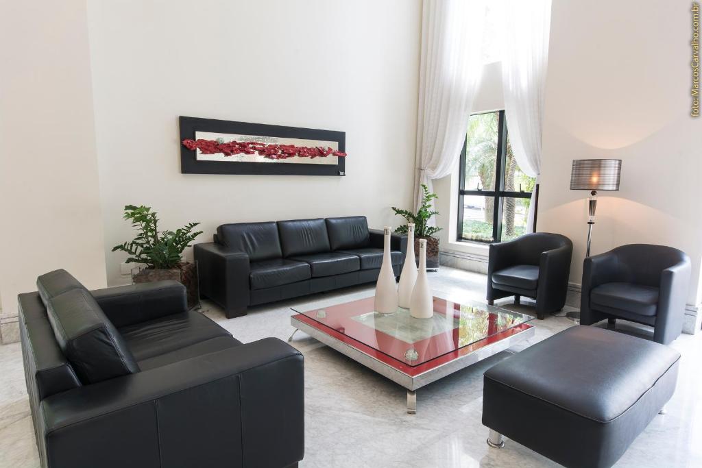  Tsue The Palace Flats