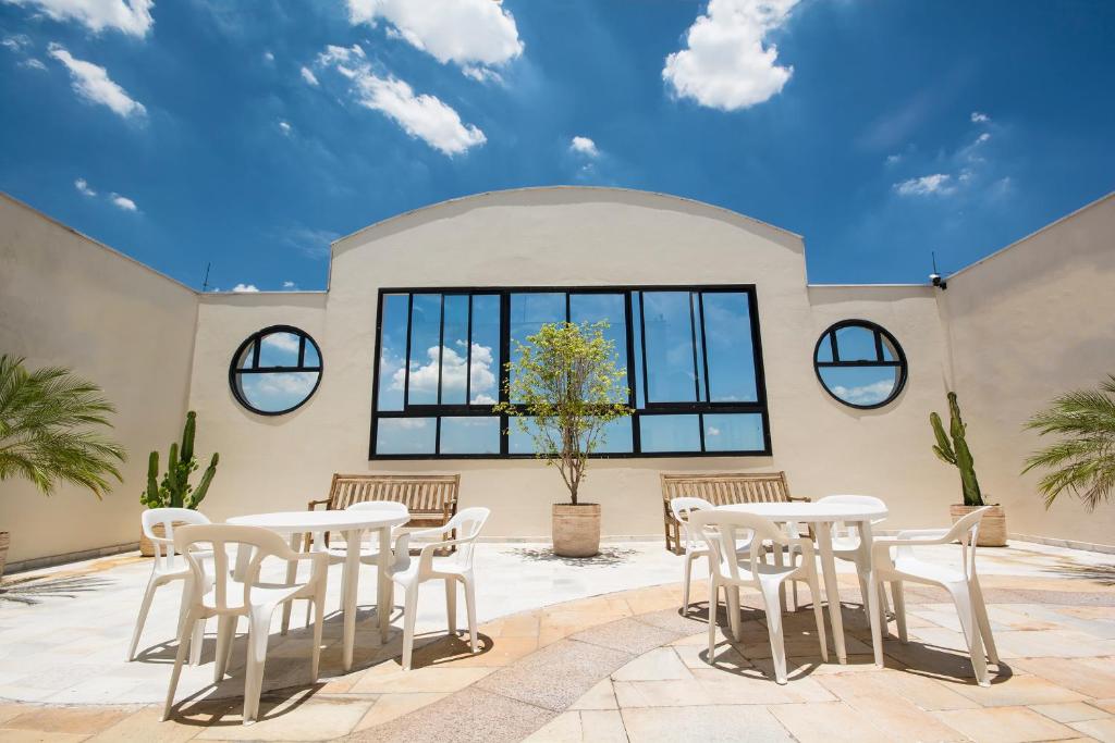  Tsue The Palace Flats