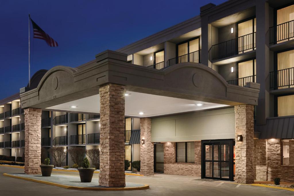 Country Inn & Suites by Radisson, Erlanger - Cincinnati South photo