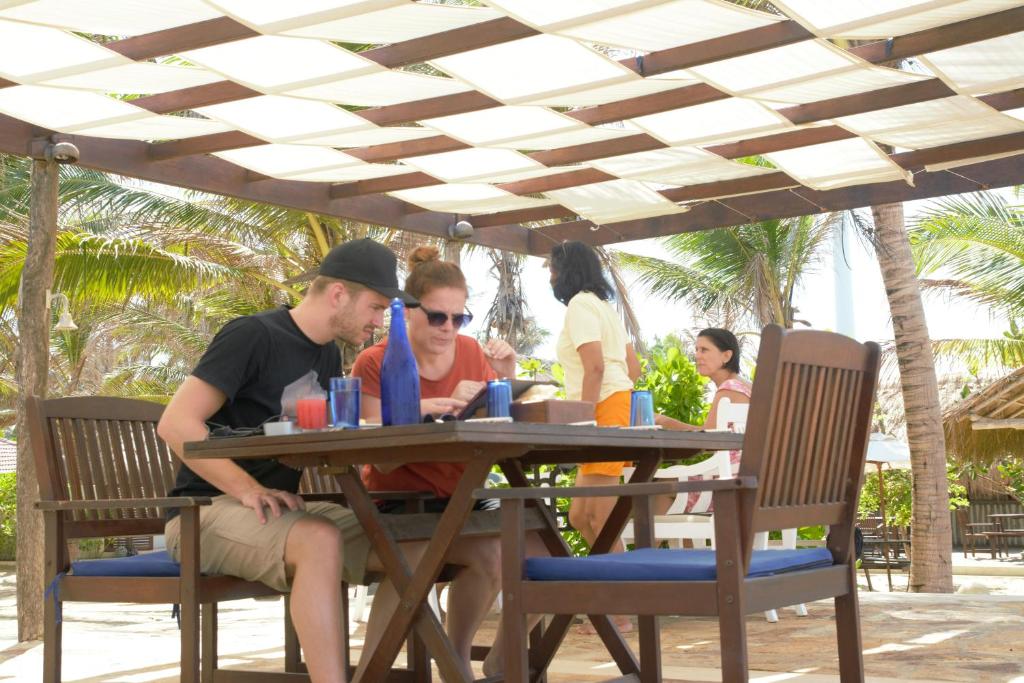 Hosté ubytování Dolphin Beach Resort