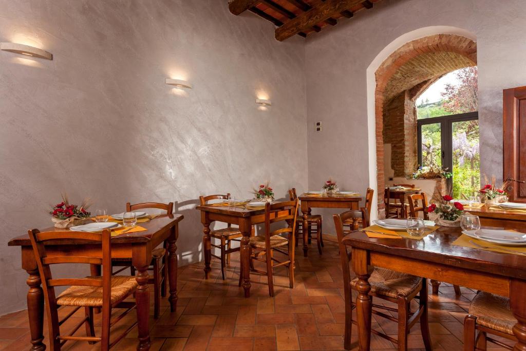 Restaurace v ubytování Agriturismo Nibbiano