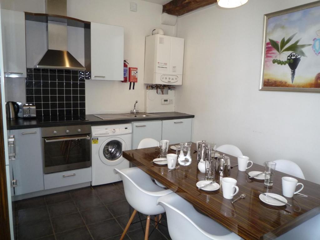 Castlemartyr Holiday Mews 3 bed