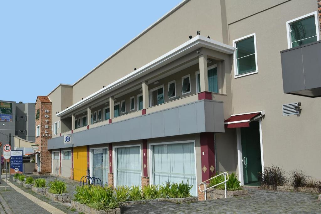  Hotel Imperial de Quatro Barras