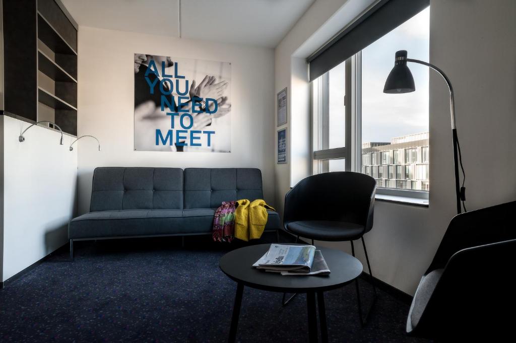 Posezení v ubytování Cabinn Apartments