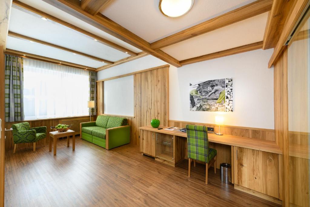 Posedenie v ubytovaní Wellnesshotel Schönruh - Adults only