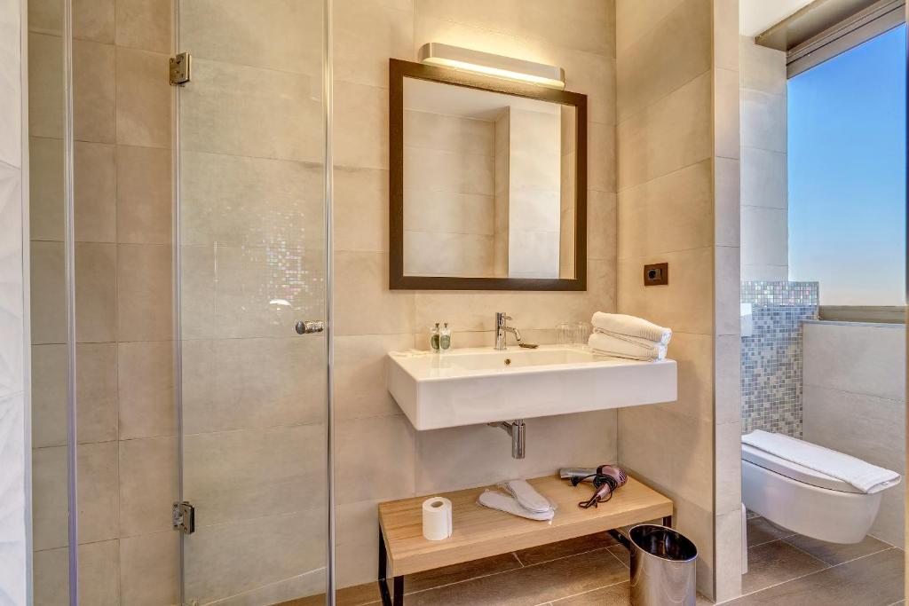 Kúpeľňa v ubytovaní The View Luxury Rooms