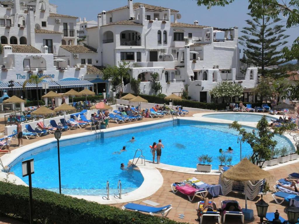 Pueblo Evita New 2 bedroom apartment, Benalmádena – Updated ...