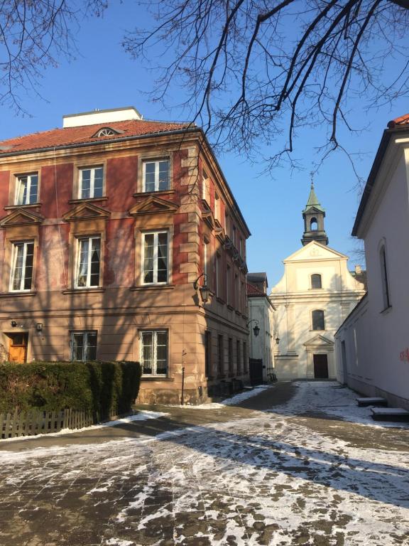 Budova, v ktorej sa apartmán nachádza