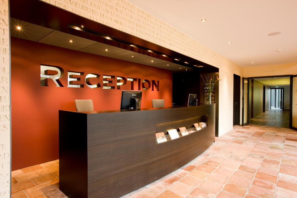Vstupní hala nebo recepce v ubytování Bad Bubendorf Design & Lifestyle Hotel