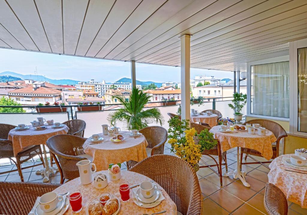 Balkón nebo terasa v ubytování Hotel Aurora Terme