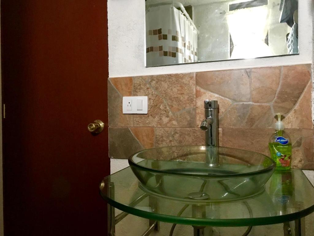 Koupelna v ubytování Cabañas Huerta la Mision, Zacatlán