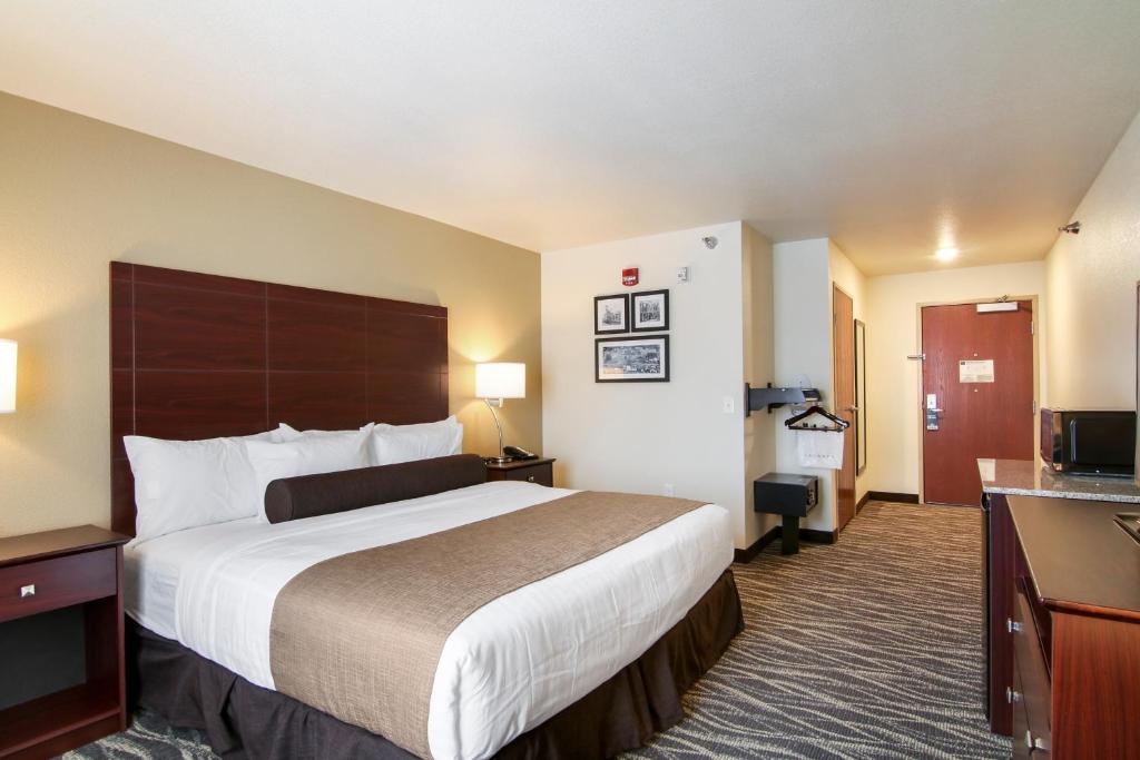 Cobblestone Inn & Suites - Menomonie/UW-Stout - King Room - Acceso A La Discapacidad