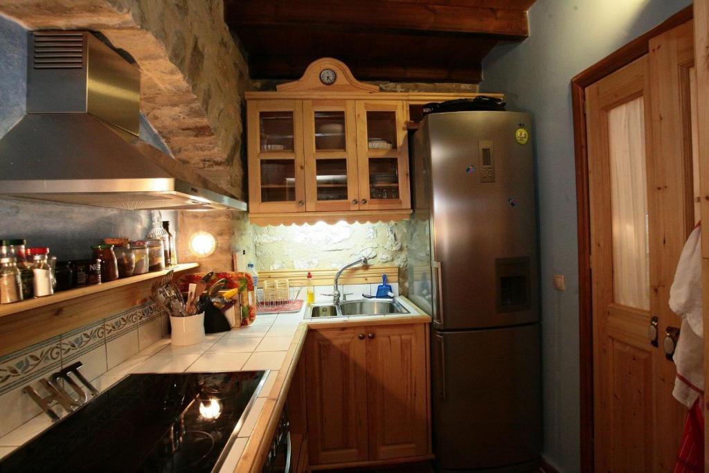 Kuchyň nebo kuchyňský kout v ubytování Dorovinis Country Houses
