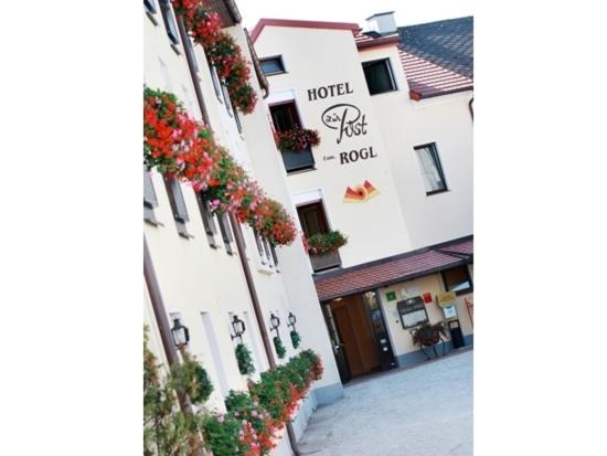 Budova, v ktorej sa hotel nachádza