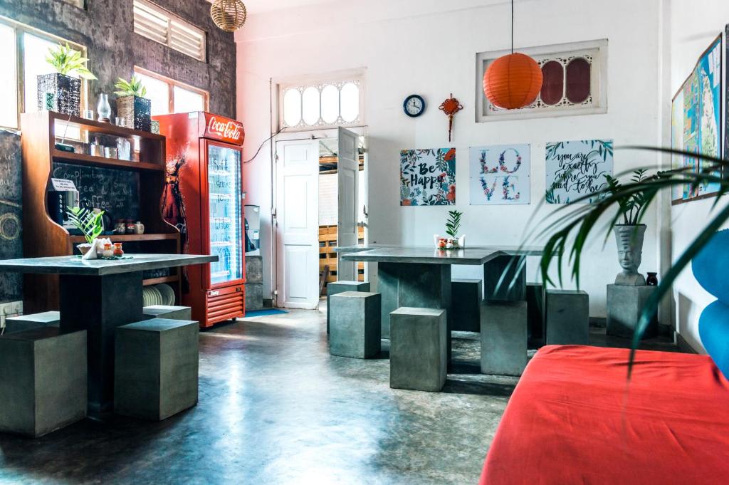 Posezení v ubytování Colombo Beach Hostel