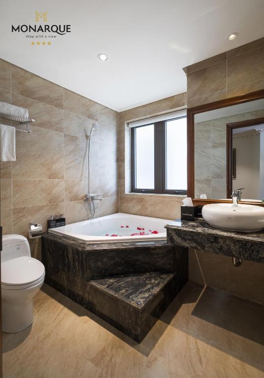 Special Offer - King Room with Sea View