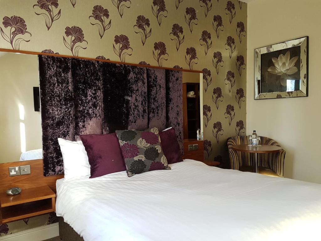 The Old Barn Inn - 