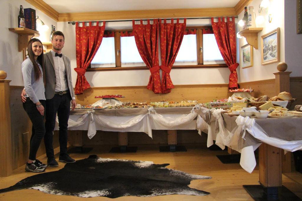 Jídlo v hotelu nebo okolí
