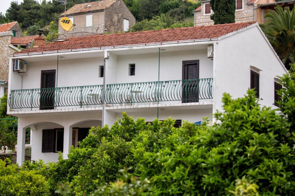 Budova, kde se apartmán nachází