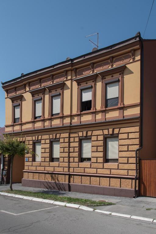 Budova, kde se penzion nachází