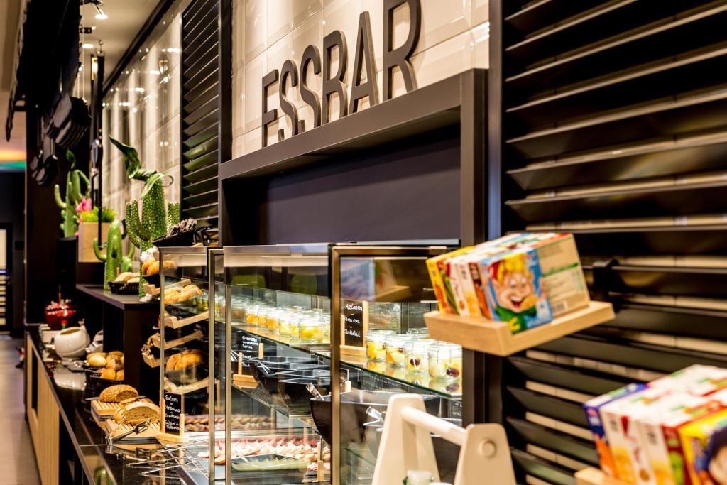 Holiday Inn - the niu, Cobbles Essen by IHG - Resim 9