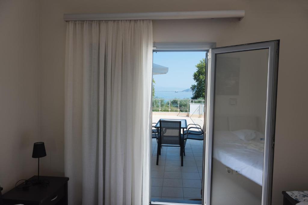 Postel nebo postele na pokoji v ubytování Bivas Apartments