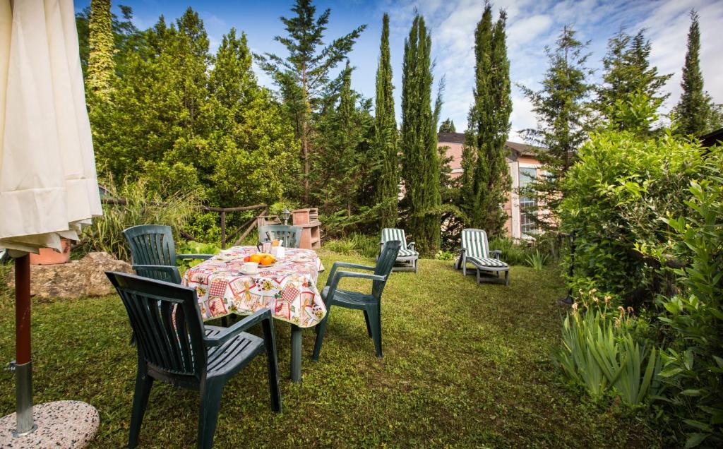 Zahrada ubytování Rustico in Pietra
