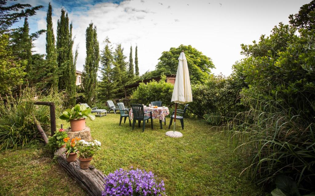 Zahrada ubytování Rustico in Pietra